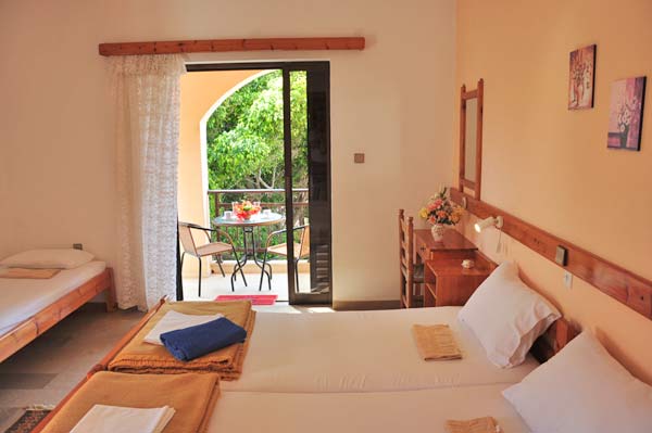 House Margot Rooms and accommodation in Palekastro East Crete